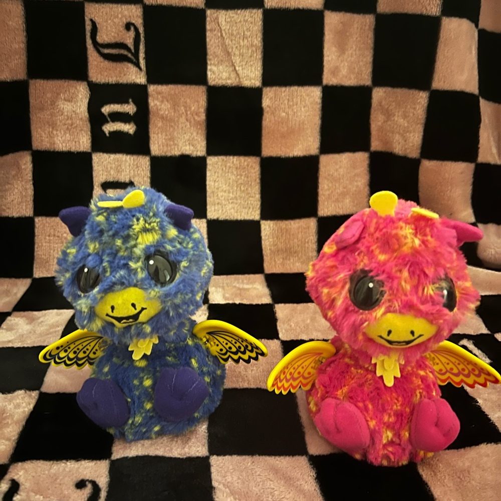Blue and Pink Hatchimals Surprise Twins